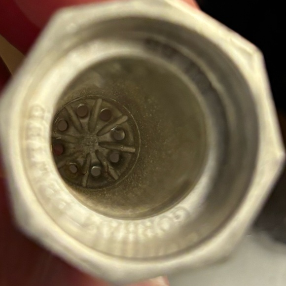 Gotham pewter individual salt/pepper shakers (4) - Picture 3 of 3